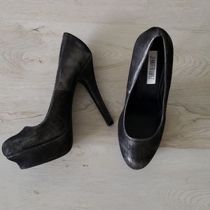 Jennifer Lopez Heels